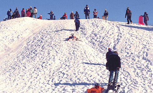 Toboggan the Wiarton Hill